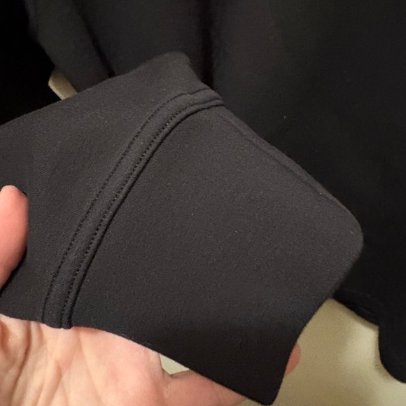 Lululemon gathered waist pullover modal black size 6 - Picture 4 of 7